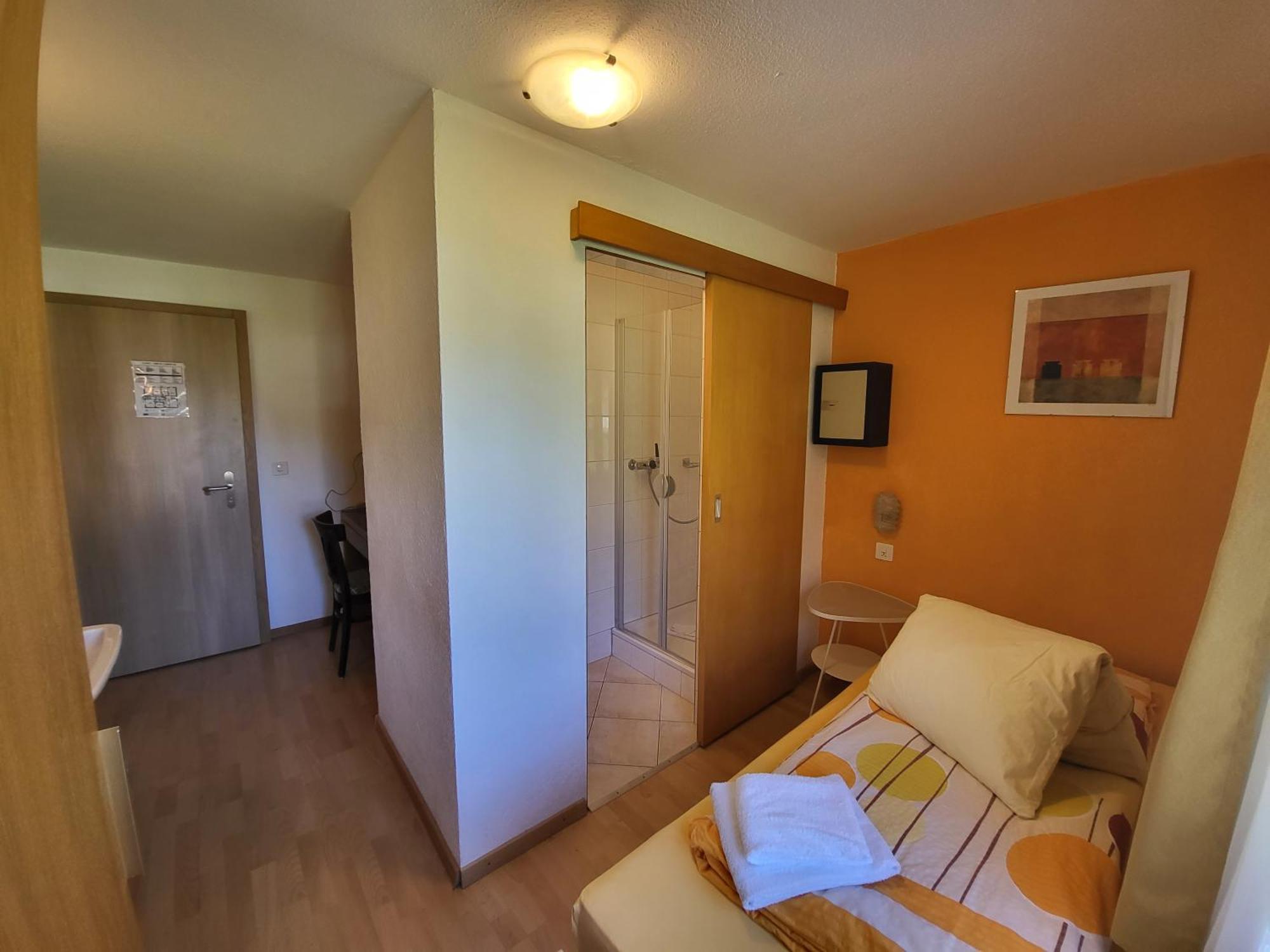 Pension Heino Saas-Grund Exterior foto