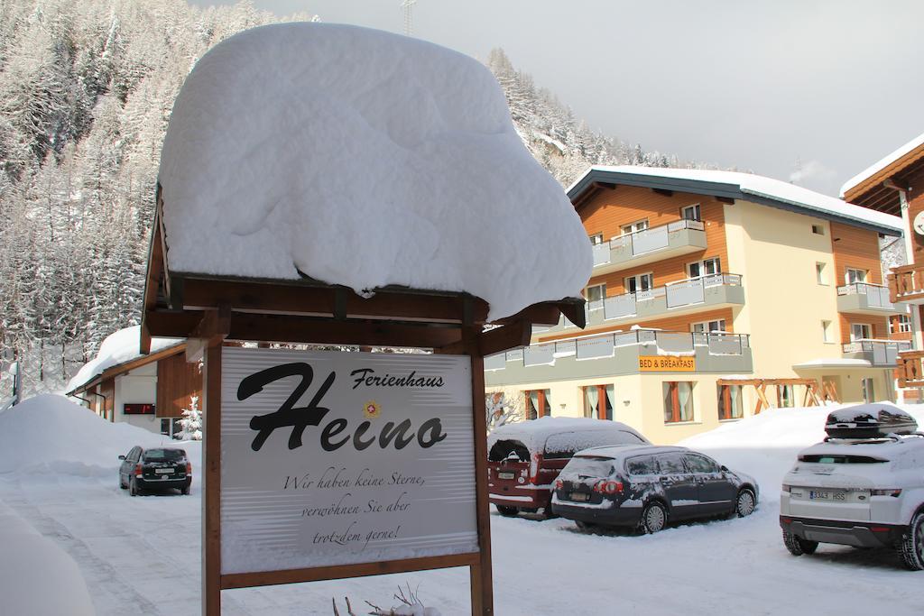 Pension Heino Saas-Grund Exterior foto